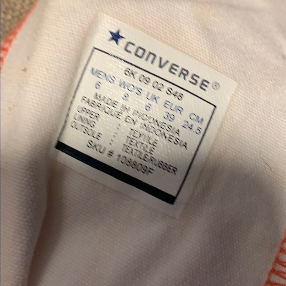 Hand painted converse - Picture 3 of 4